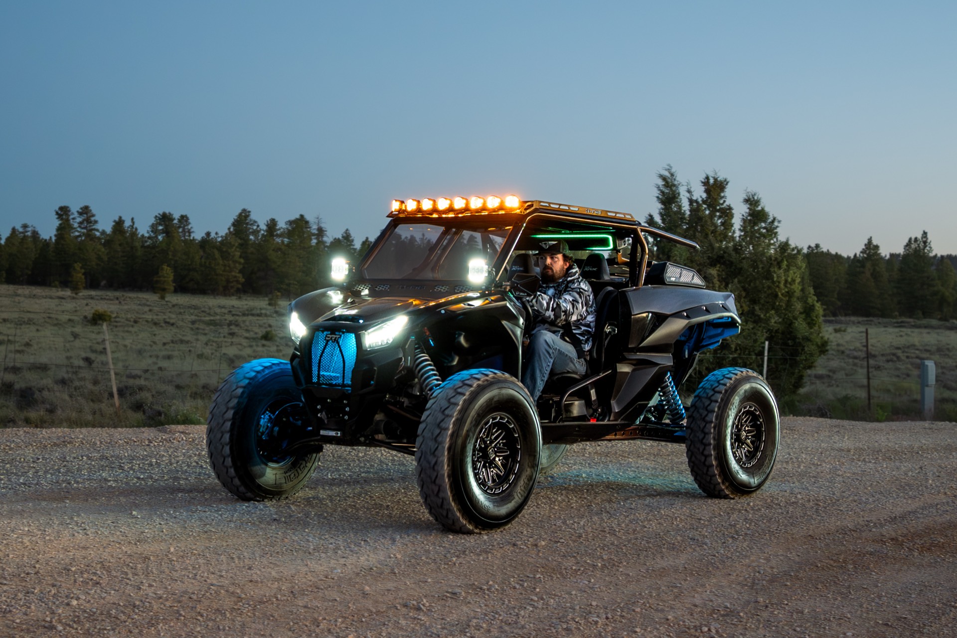 Polaris RZR XP 1000 with D-FAB custom fabrication